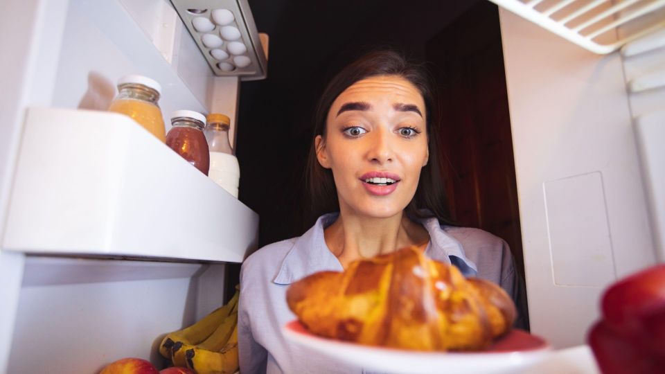 Подсядете и не заметите: этот продукт вызывает такую же зависимость, как алкоголь и сигареты