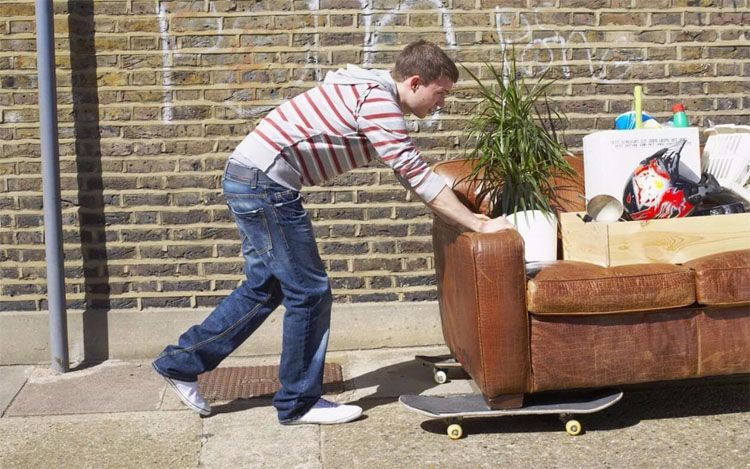 Права ребенка на жилье: новый взгляд на выселение несовершеннолетних