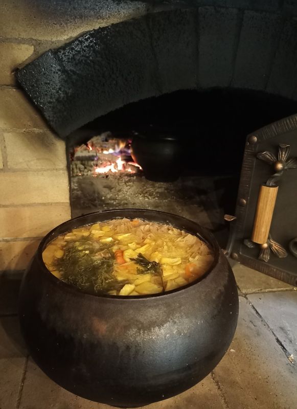 Универсальная похлёбка из русской печи: простая и сытная идея на каждый день