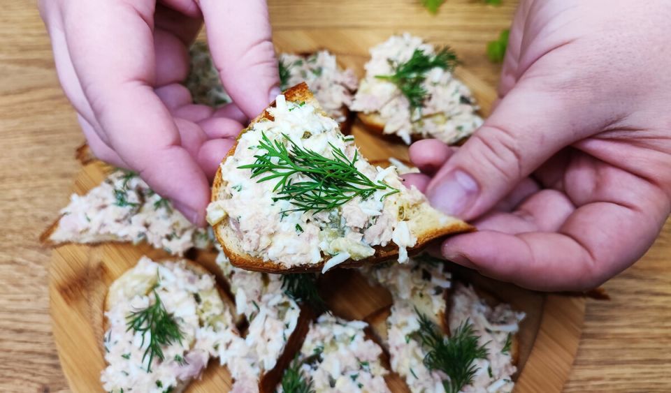 Вдохновляющие бутерброды с тунцом и огурцом для уютных вечеров